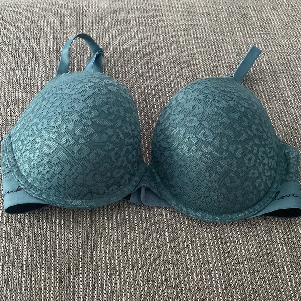VS PINK BRA 34D